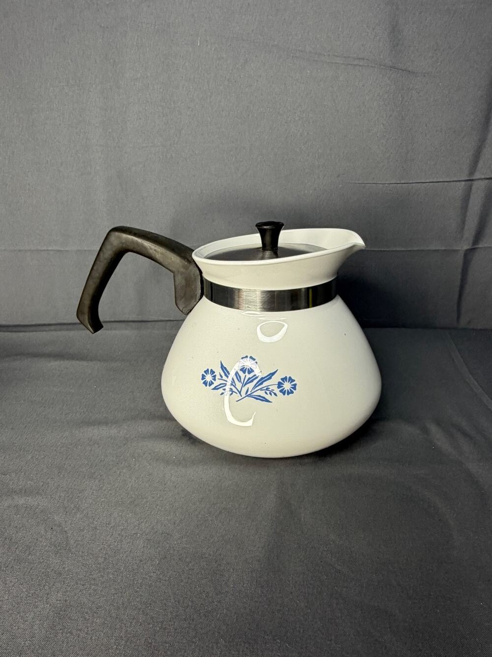 Corning Ware Blue Cornflower 6 Cup Teapot Tea Kettle P-104 Side Stamp MCM VTG